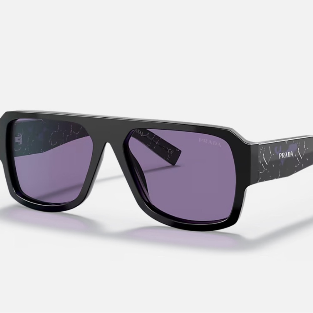 Prada PR 22YS